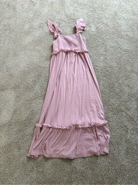 Pink maternity dress